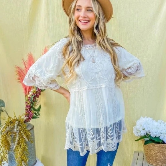 NWT Ultra Pink Lined Floral Mesh Tunic Ivory/Cream Size Medium - Picture 2 of 11